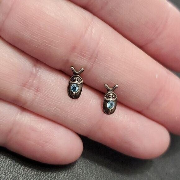 Sterling silver bug earrings - Picture 7 of 7